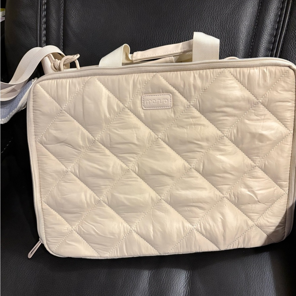 Cream Padded Laptop Shoulder Bag